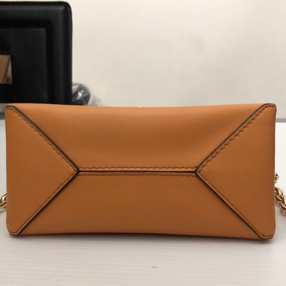 MICHEAL KORS LEATHER CROSSBODY HANDBAG WOMENS SIZE S - Picture 4 of 15